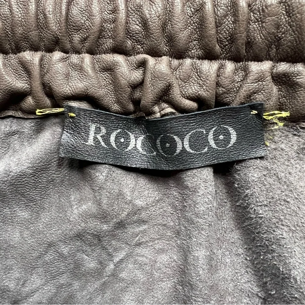 ROCOCO Crinkle Leather Pants Sz S Barrel Drop Crutch Crop Harem Olive Green Soft - Picture 9 of 17